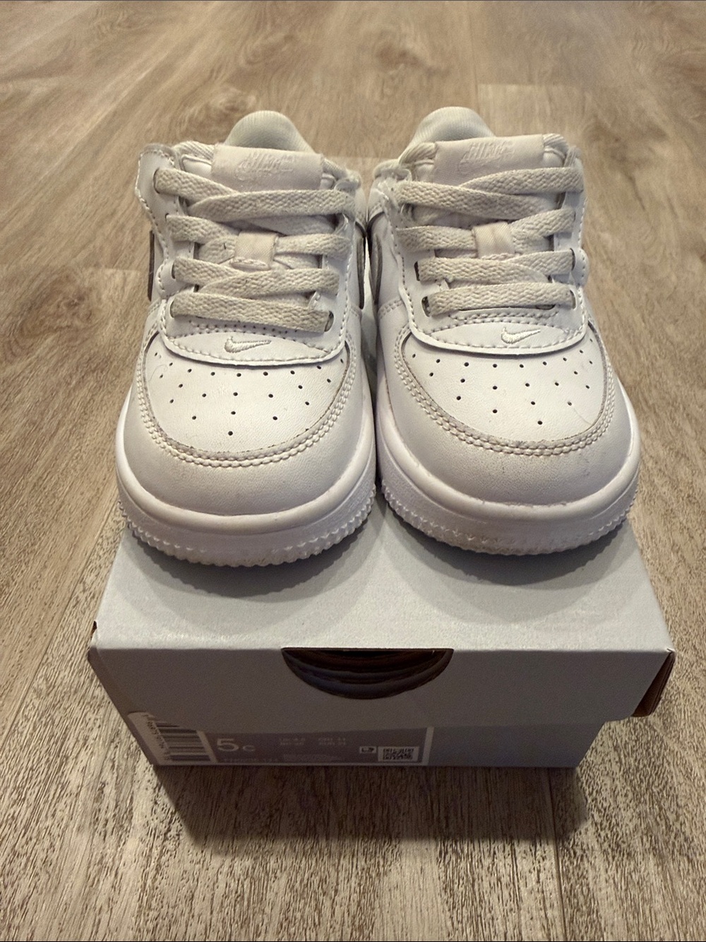 Nike Kids’ AIR FORCE 1 White Low-Top Sneakers